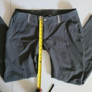 Under Armor Marine OD Green size 12 women's lightweight  straight leg pants